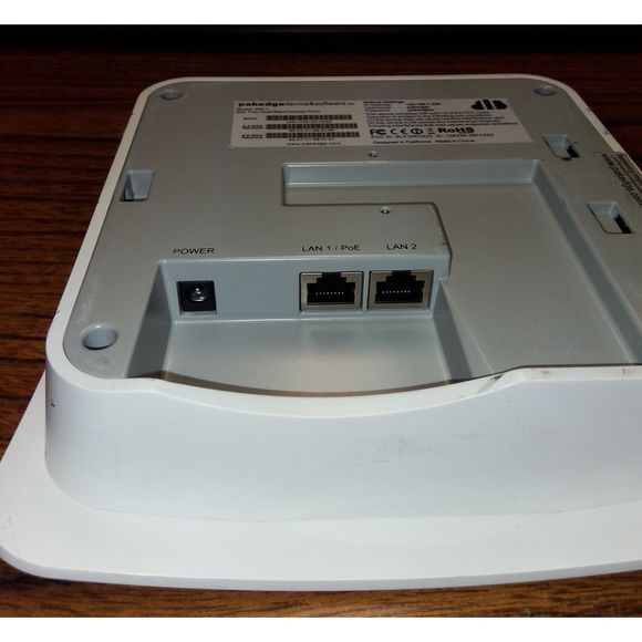 Pakedge WK-1 high-performance wireless access point (AP) - Picture 3 of 4